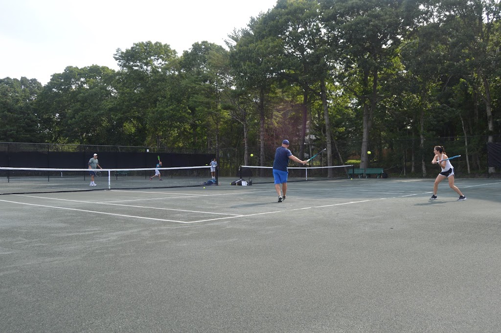 Tennis At The Barn | 142 Montauk Hwy, Westhampton, NY 11977 | Phone: (631) 288-1540