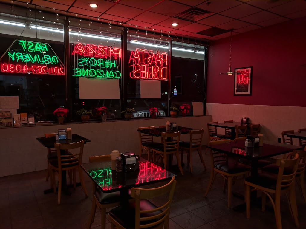 Broadway Pizza II | 246 Livingston St, Northvale, NJ 07647 | Phone: (201) 767-4030