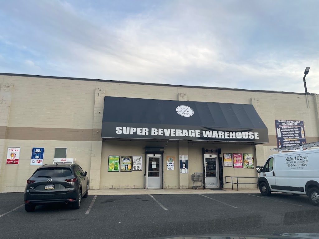 Super Beverage Warehouse | Plaza 352 Mall Shopping Center, 5042 Edgmont Ave, Brookhaven, PA 19015 | Phone: (610) 876-8000