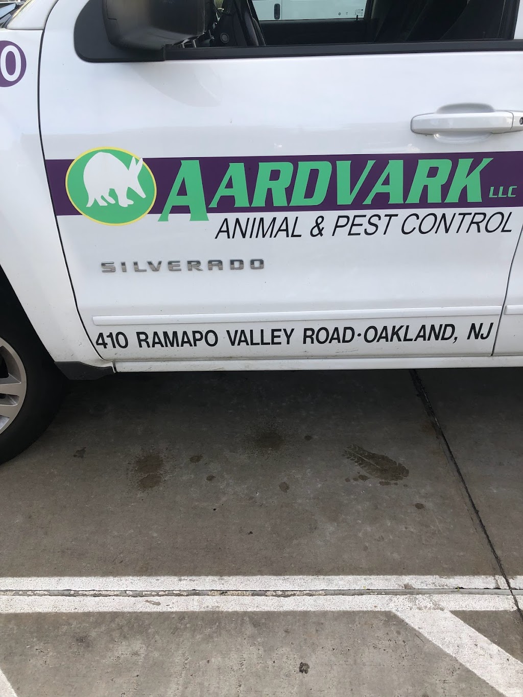 Aardvark Animal & Pest Control | 410 Ramapo Valley Rd STE 203B, Oakland, NJ 07436 | Phone: (201) 529-8383