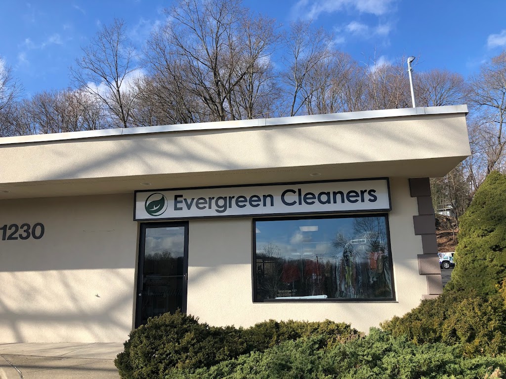 Evergreen Cleaners Briarcliff Manor | 1230 Pleasantville Rd, Briarcliff Manor, NY 10510 | Phone: (914) 923-7759
