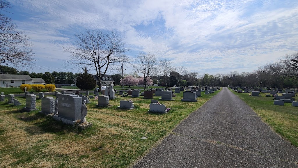 St Marys Cemetery | Walnut St, Williamstown, NJ 08094 | Phone: (856) 767-3354