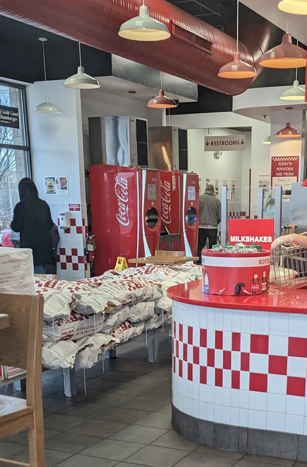 Five Guys | 1442 Pleasant Valley Rd Suite A, Manchester, CT 06042 | Phone: (860) 969-0966