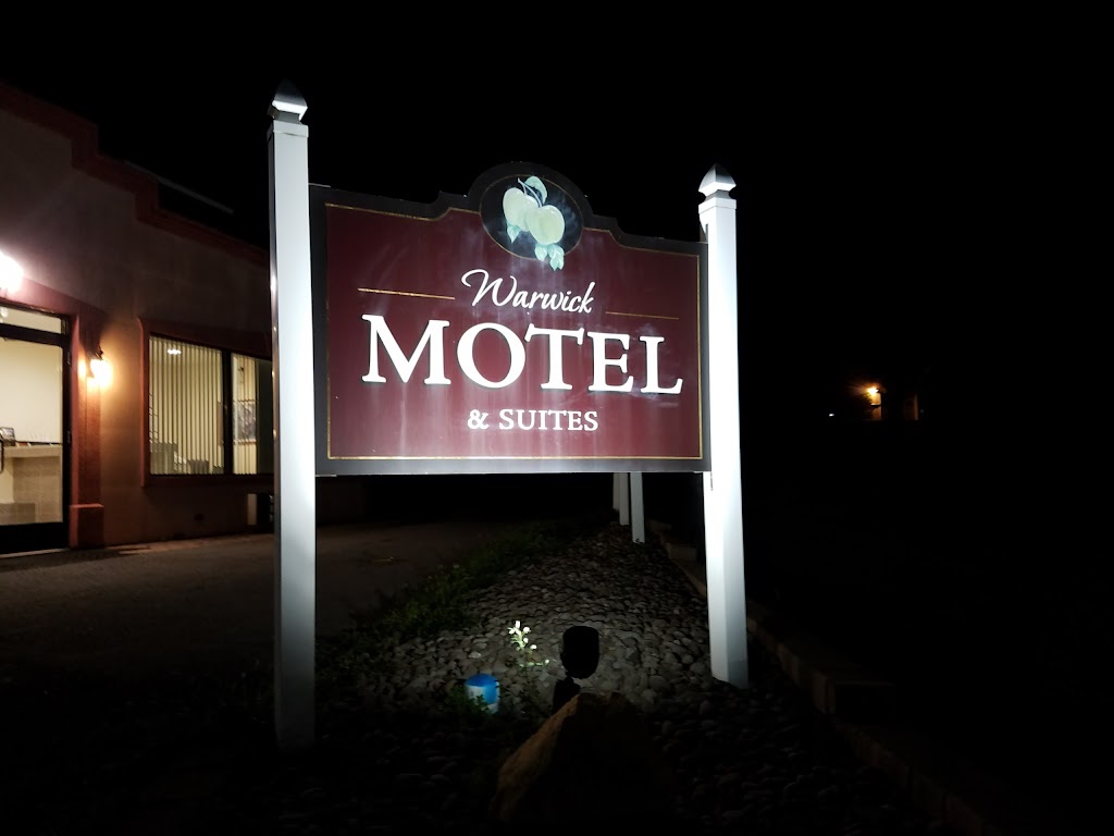 Warwick Motel & Suites | 1 Overlook Drive - Route 17a, Warwick, NY 10990 | Phone: (845) 986-6656