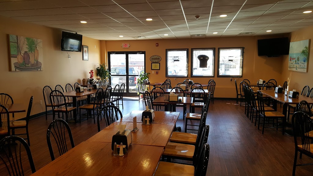 Max Pizza & Restaurant | 108 Stafford Ave, Bristol, CT 06010 | Phone: (860) 584-2758