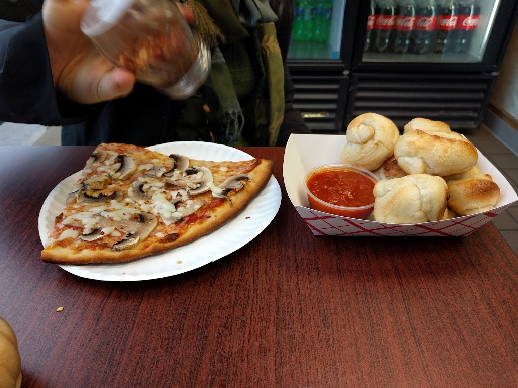 Pazzo Pizza | 2505 Black Rock Turnpike #1, Fairfield, CT 06825 | Phone: (203) 372-8660