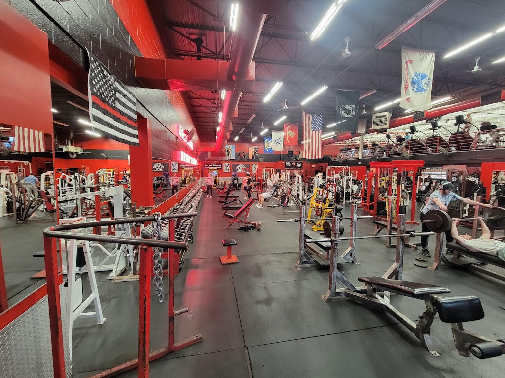 Powerhouse Gym | 31 Bernhard Rd, North Haven, CT 06473 | Phone: (203) 773-1578