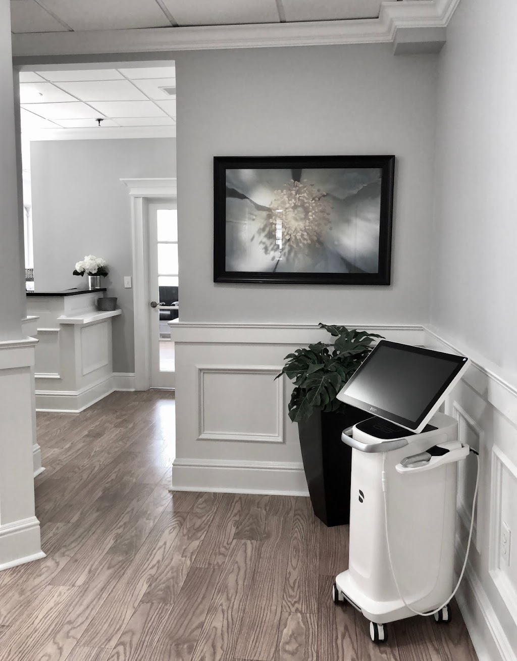 Dental Center of Huntington | 66 Huntington St #1, Shelton, CT 06484 | Phone: (203) 925-1911