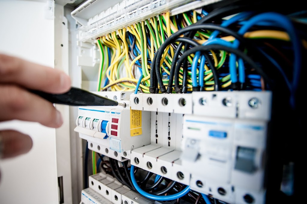 Low Voltage Telecom Systems | 3354 28th St, Queens, NY 11106 | Phone: (929) 928-1864