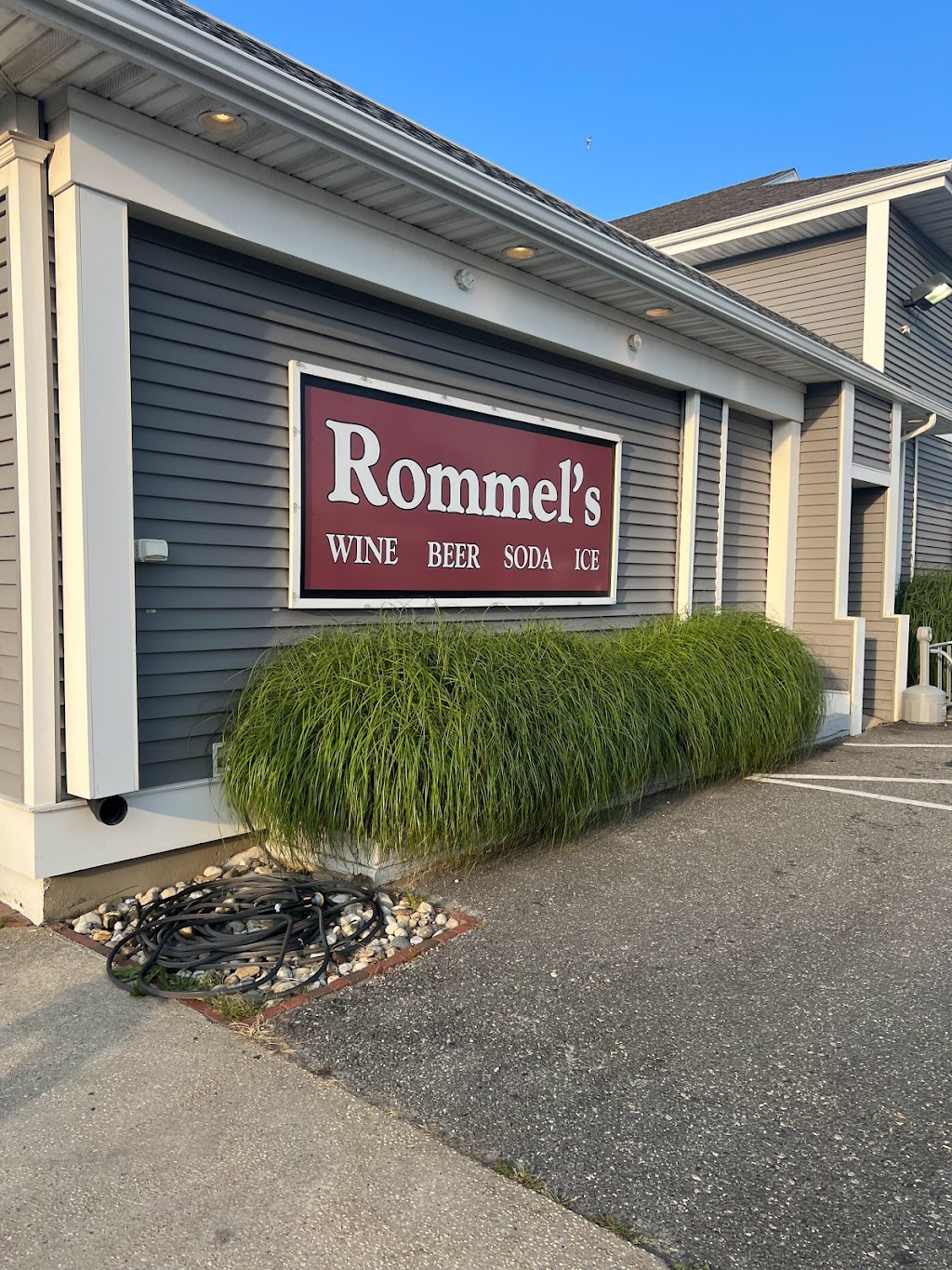 Rommels Liquor Store | 201 S Bay Ave, Beach Haven, NJ 08008 | Phone: (609) 492-6101