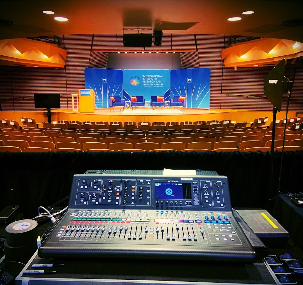 Corporate Audio Visual Services | 111 N Lawn Ave, Elmsford, NY 10523 | Phone: (800) 488-8408