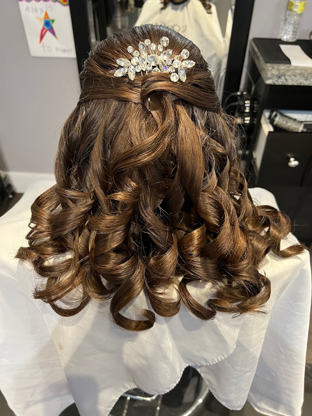 Hair extensions and wigs by Stephanie G | 221 Atlantic Ave, Oceanside, NY 11572 | Phone: (516) 825-7500