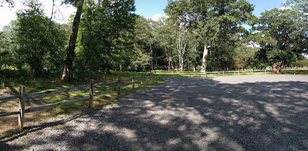Charleston Springs Golf Course Trail Access | 42 Stagecoach Rd, Millstone, NJ 08510 | Phone: (732) 409-7227