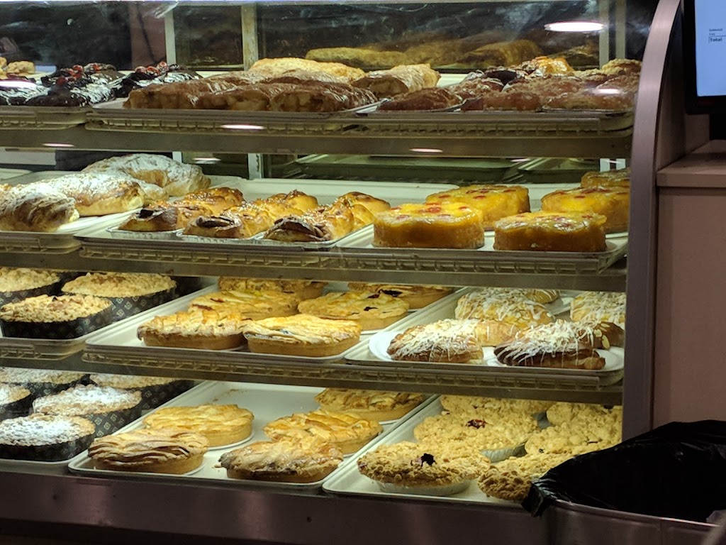 Rockland Bakery | 425 N 37th St, Pennsauken Township, NJ 08110 | Phone: (856) 317-9551