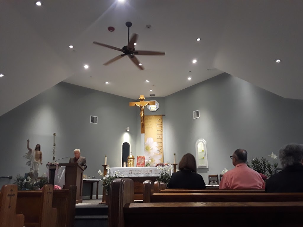 Saints Peter & Paul Roman Catholic Church | 781 Wading River Rd, Manorville, NY 11949 | Phone: (631) 369-1273