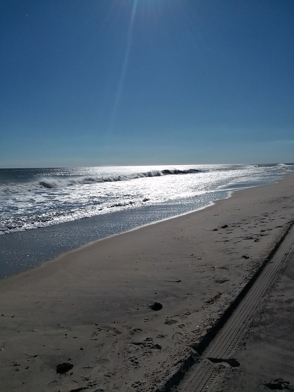 Hampton Ocean Resort | 38 Dune Rd, East Quogue, NY 11942 | Phone: (631) 653-3600