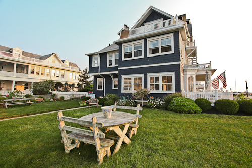 The Windamer Ocean Front Guest House | 23 Ocean Ave N, Ocean Grove, NJ 07756 | Phone: (732) 775-0066