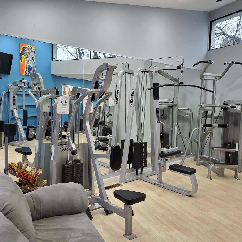 Huners Fitness Advantage | 111 N Country Rd, Port Jefferson, NY 11777 | Phone: (631) 974-4747