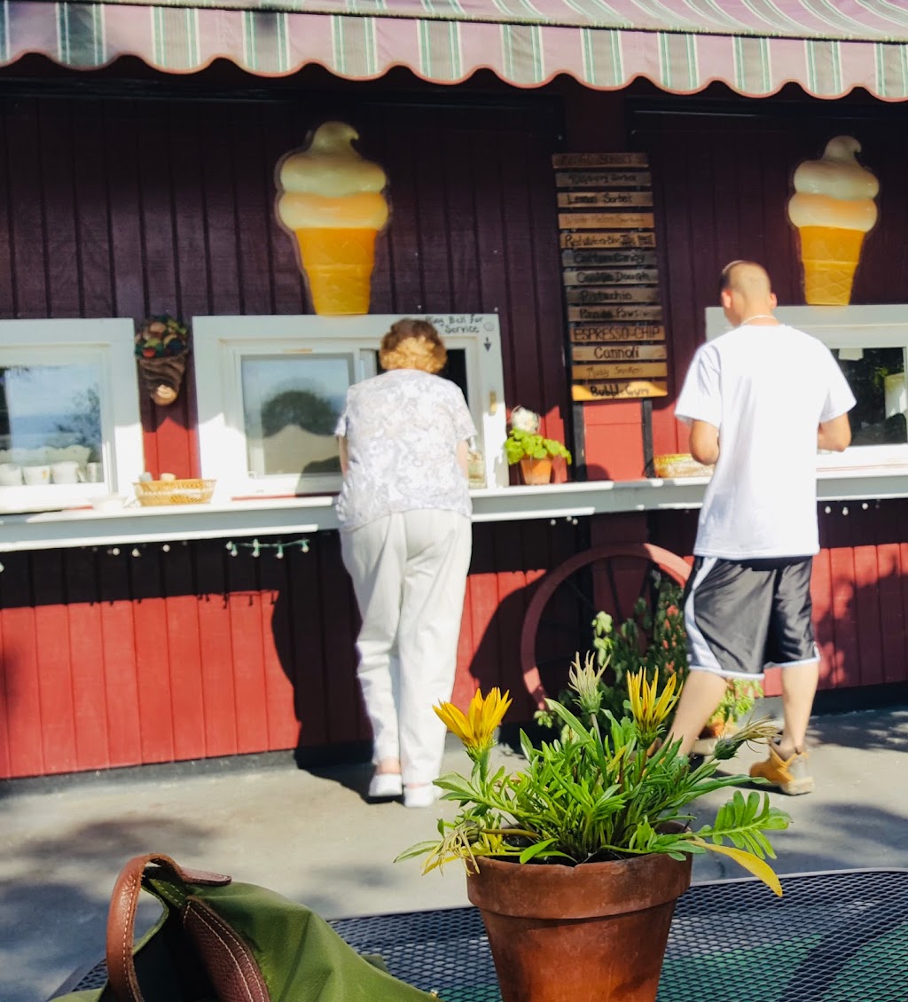 Valley Harvest Ice Cream & Grill | 6 Palatine Park Rd, Germantown, NY 12526 | Phone: (518) 537-6266