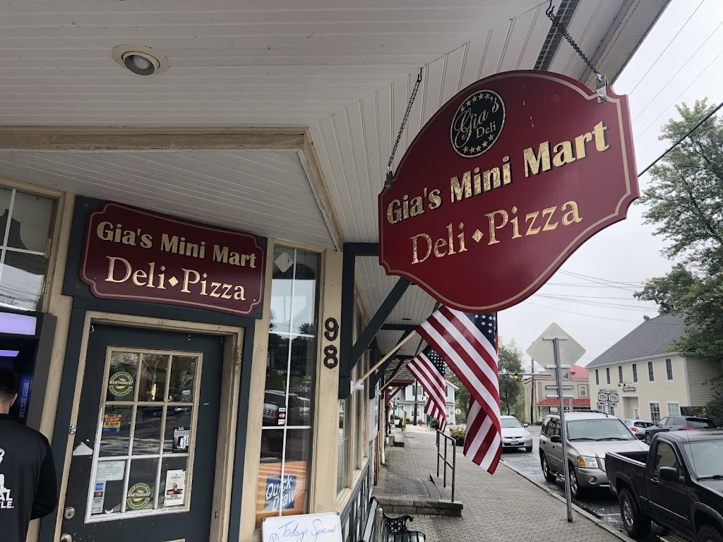 Gias Mini Mart | 98 Clinton St, Montgomery, NY 12549 | Phone: (845) 769-7258