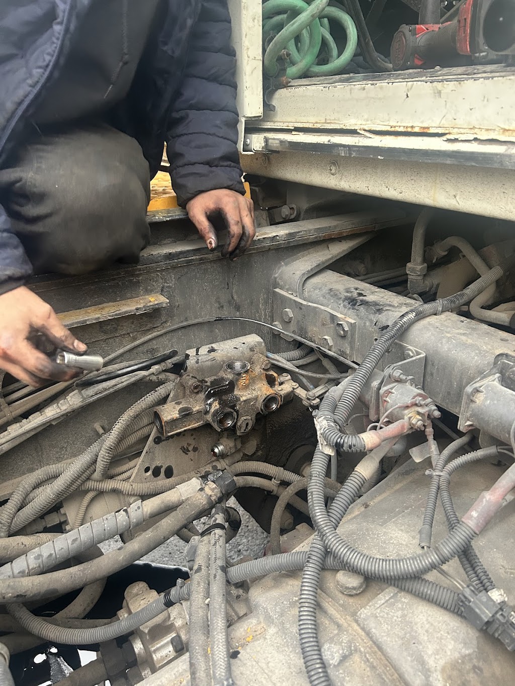 Ecuaservice truck repair llc | Road side service, Elizabeth, NJ 07201 | Phone: (908) 333-7051