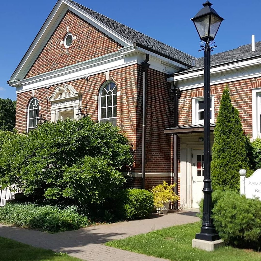 Morris Public Library | 4 North St, Morris, CT 06763 | Phone: (860) 567-7440