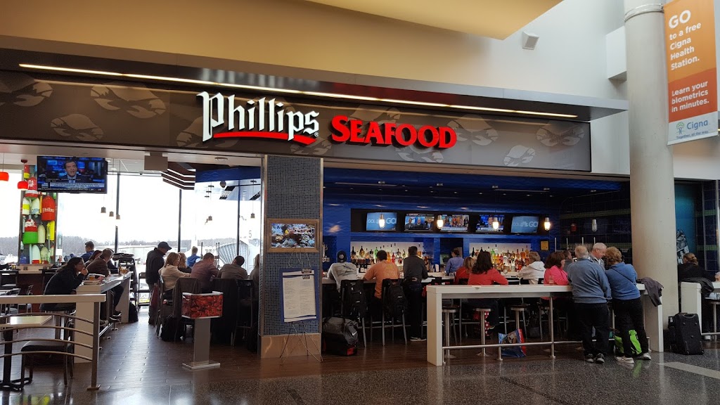 Phillips Seafood | Hartford Bradley Airport, 11 Schoephoester Rd, Windsor Locks, CT 06096 | Phone: (860) 758-7862