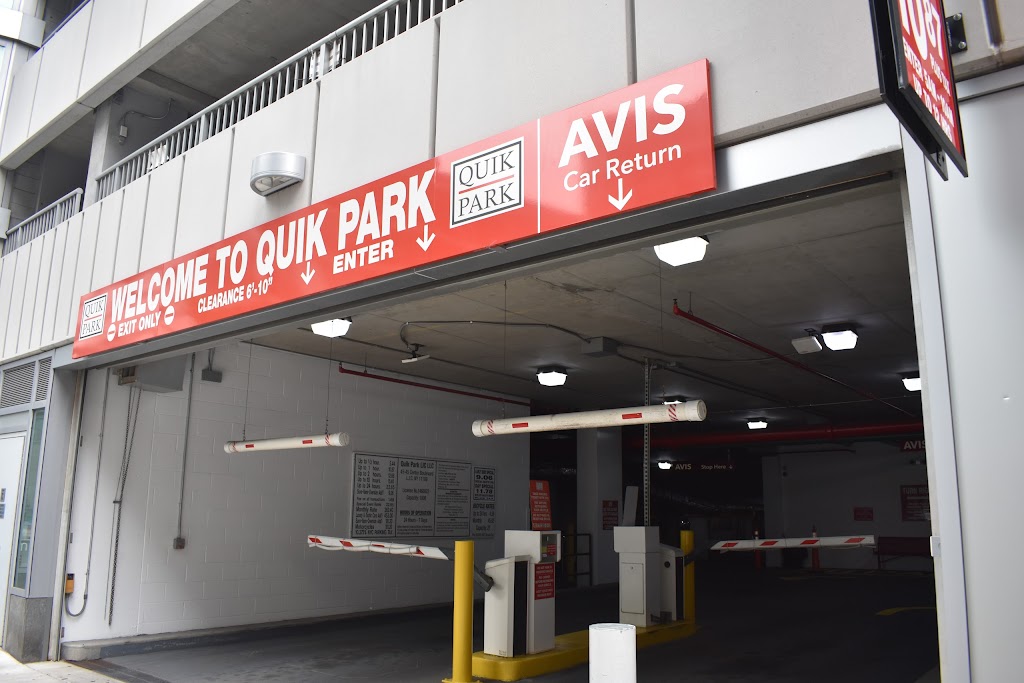 Avis Car Rental | 4545 Center Boulevard Quick Park Garage, Queens, NY 11109 | Phone: (347) 448-8670