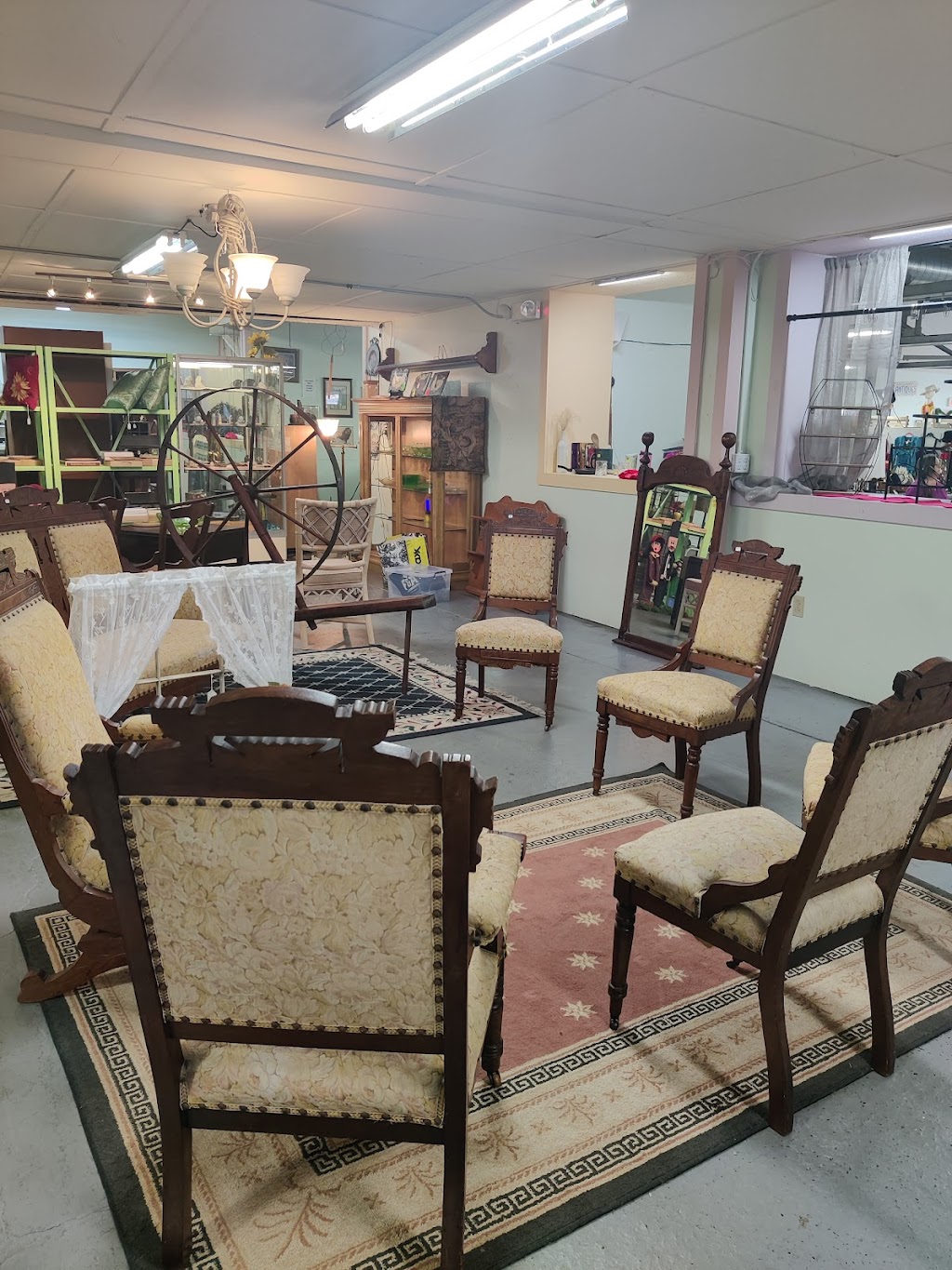 Simpler Times Consignment Co-Op | 1014 Gravel Pike, Palm, PA 18070 | Phone: (267) 313-4238