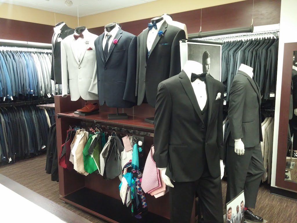Mens Wearhouse | 7000 Austin St, Queens, NY 11375 | Phone: (718) 263-8448