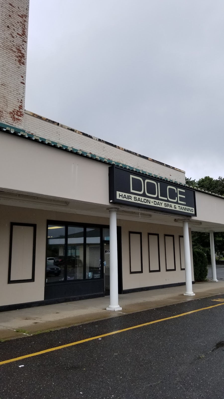 Dolce Hair Salon | 91 Schraffts Dr, Waterbury, CT 06705 | Phone: (203) 591-9447