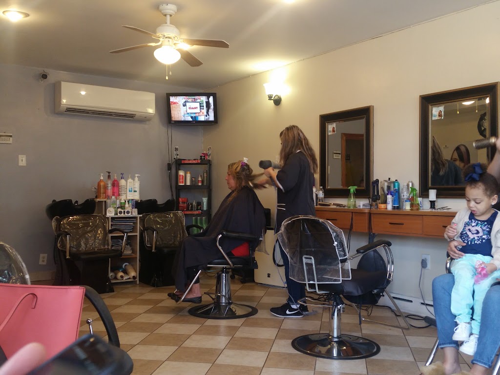Evas Hair Salon | 4401 Princeton Ave, Philadelphia, PA 19135 | Phone: (215) 342-1380