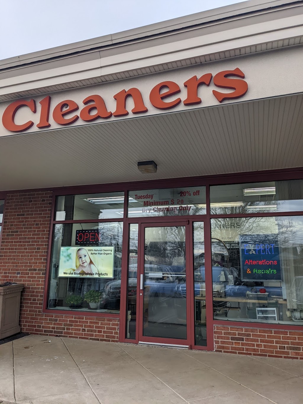 Village Cleaner | 1023 S Valley Forge Rd, Norristown, PA 19403 | Phone: (610) 539-4649