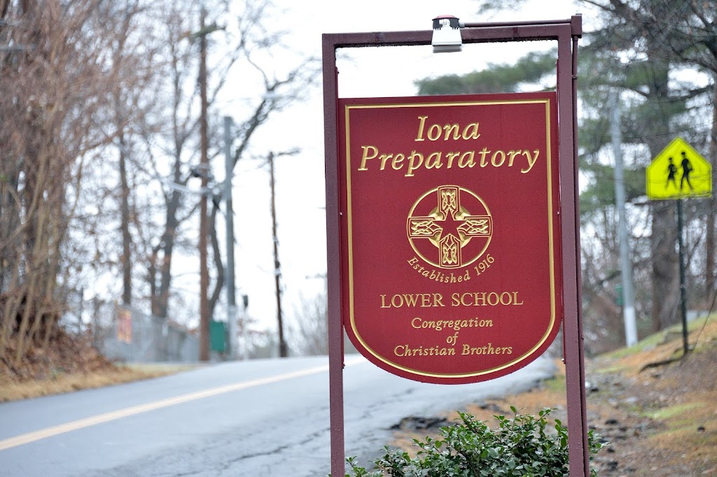 Iona Preparatory Lower School | 173 Stratton Rd, New Rochelle, NY 10804 | Phone: (914) 633-7744
