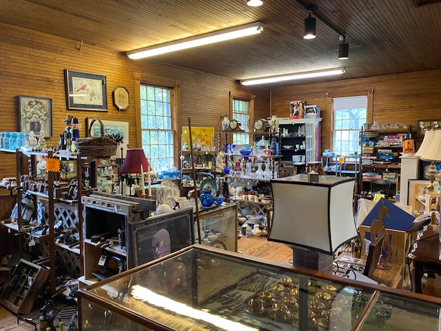 The Thrifty Drifter Antiques Gifts & Consignment | 696 Kent Rd, Gaylordsville, CT 06755 | Phone: (845) 803-9915