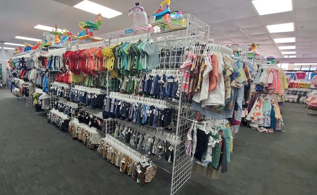 Once Upon A Child - Meriden | 533 S Broad St, Meriden, CT 06450 | Phone: (203) 235-1850