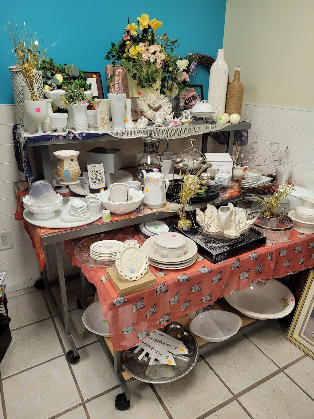 Nine Lives Thrift Store | 201 S 3rd St, Coopersburg, PA 18036 | Phone: (484) 863-9022