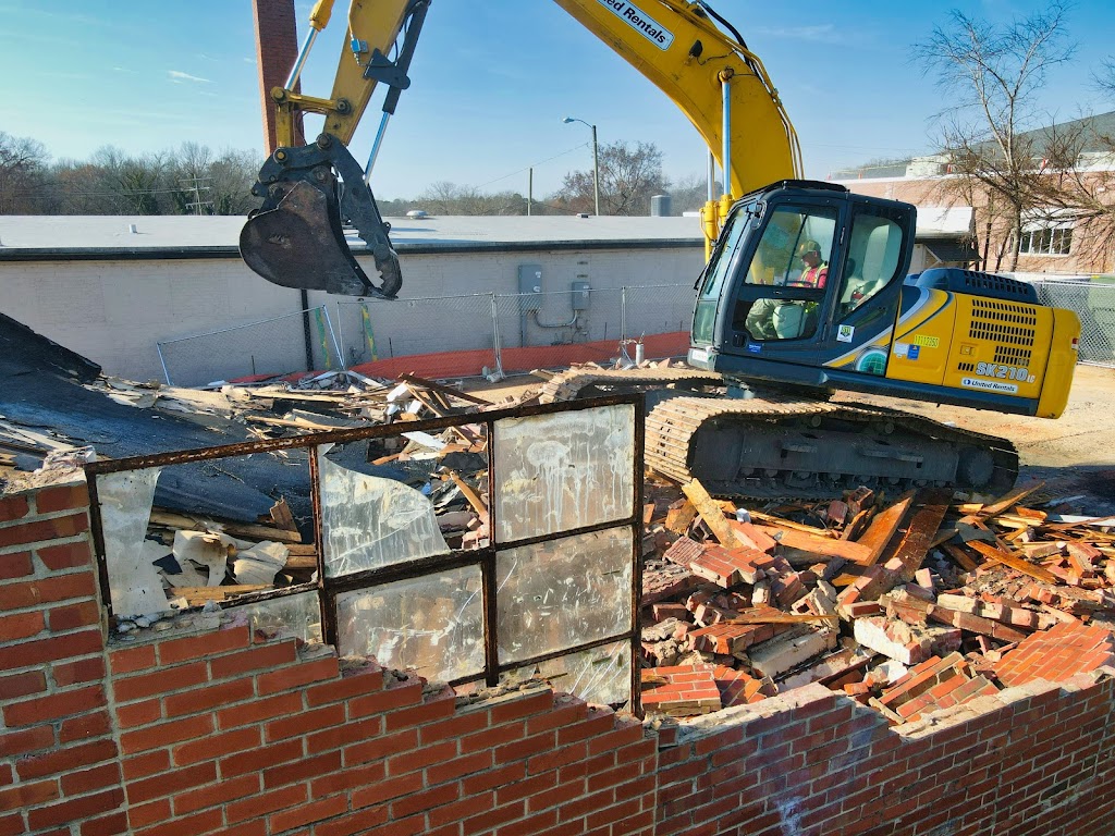 Ocean Trace Demolition | 83 Greenwood St, Watertown, CT 06795 | Phone: (203) 824-0626