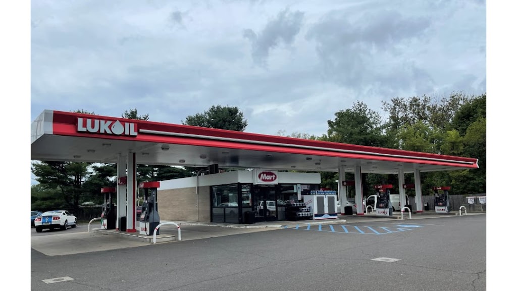 LUKOIL | 440 E Swamp Rd, Doylestown, PA 18901 | Phone: (215) 348-5471