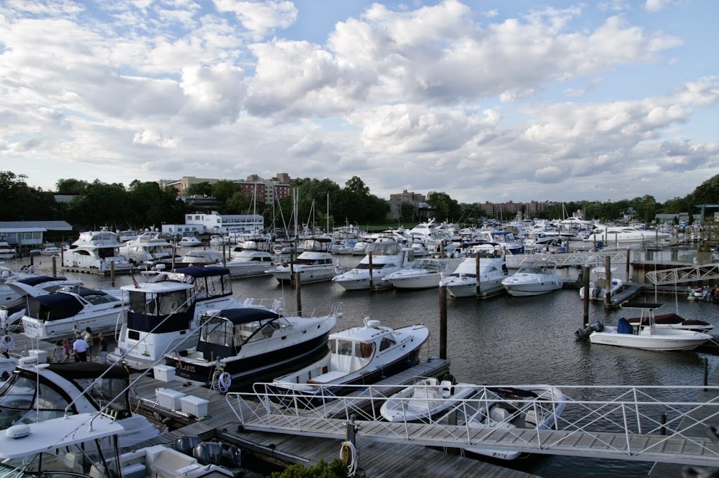 Imperial Yacht Club Inc | 583 Davenport Ave, New Rochelle, NY 10805 | Phone: (914) 636-1122