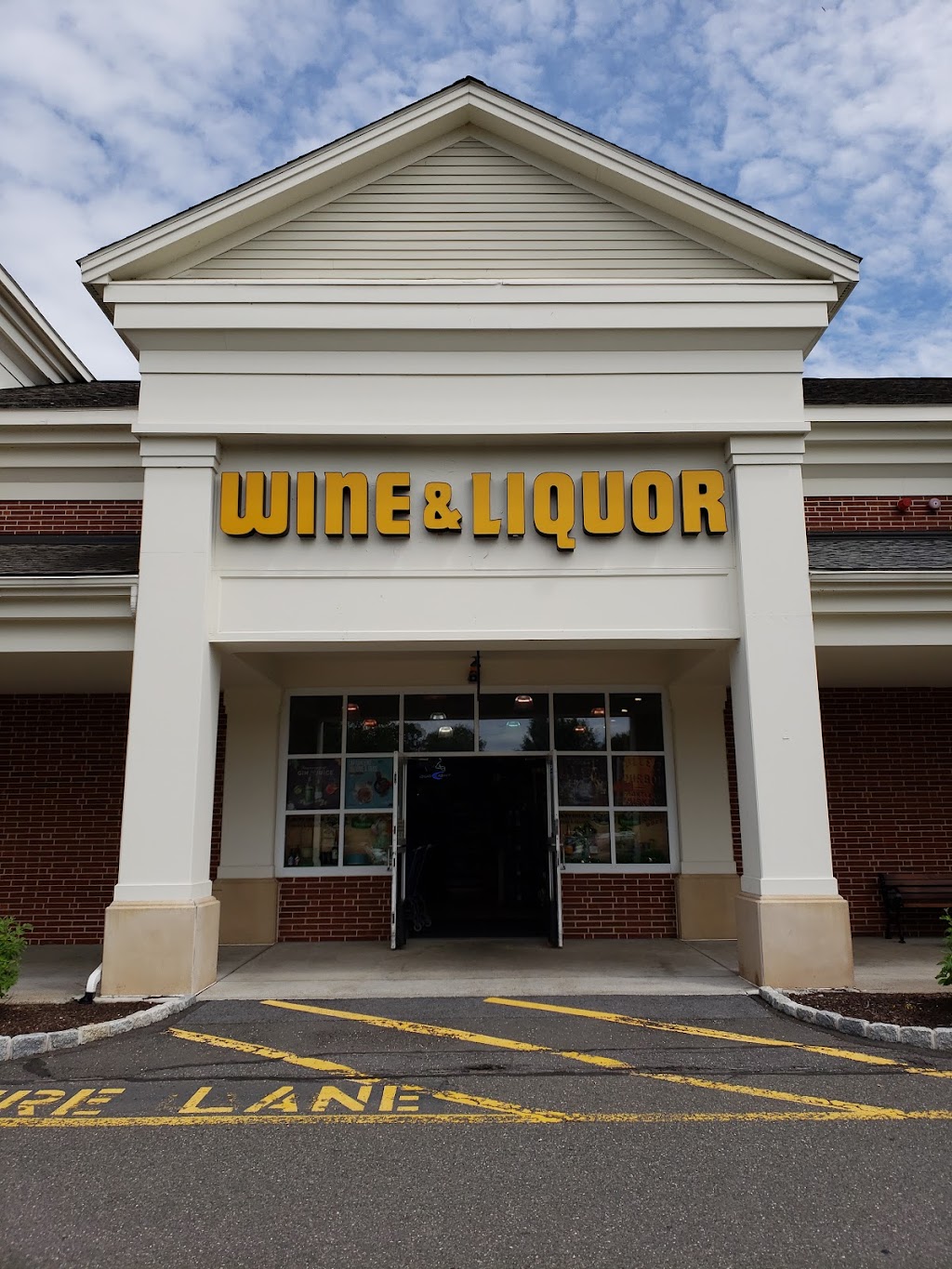 Warehouse Wine & Liquors | 775 Main St S, Southbury, CT 06488 | Phone: (203) 262-1929