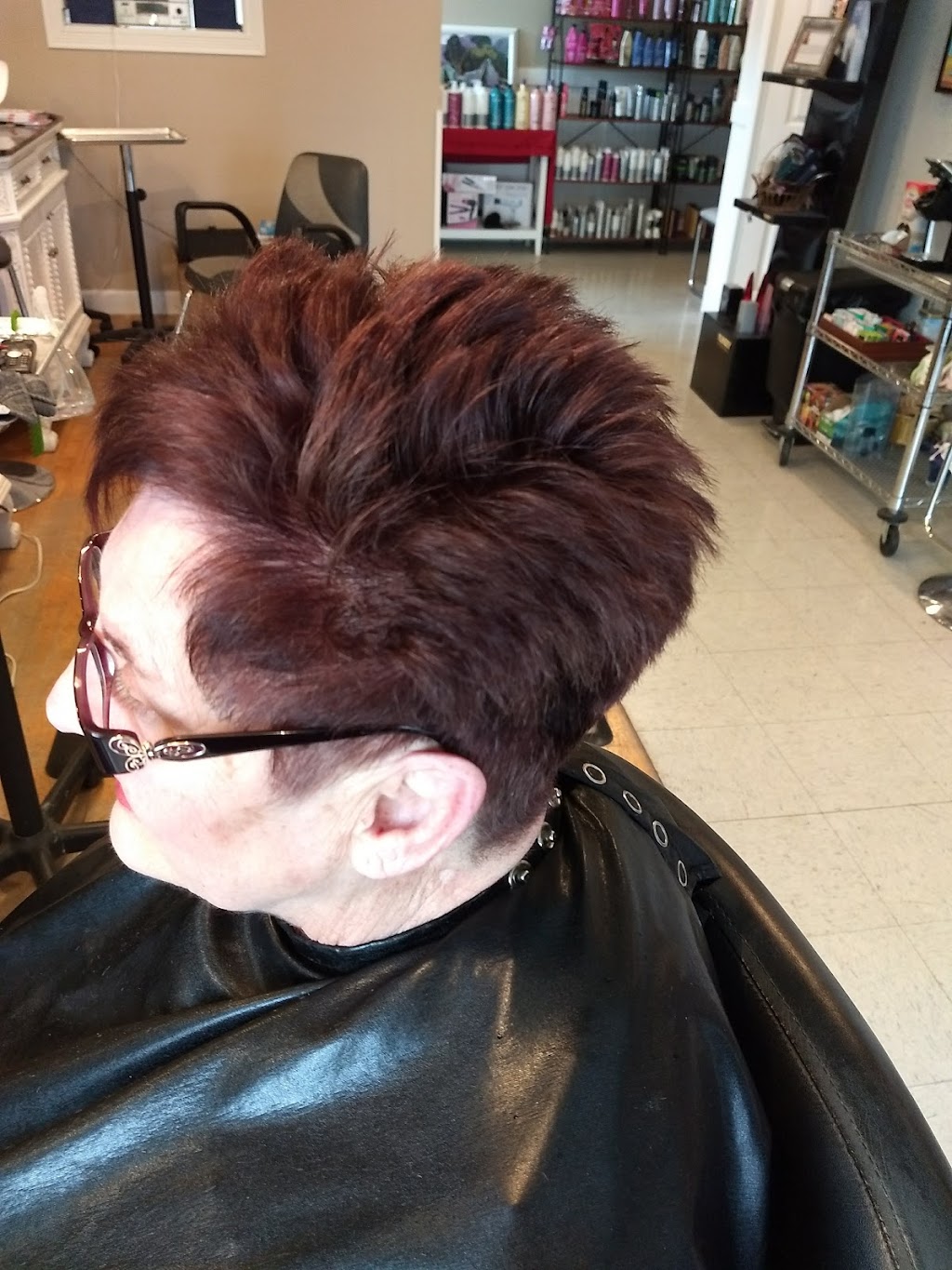 Faces Haircutters | Upstairs, 165 Washington Valley Rd # 1, Warren, NJ 07059 | Phone: (732) 469-0019