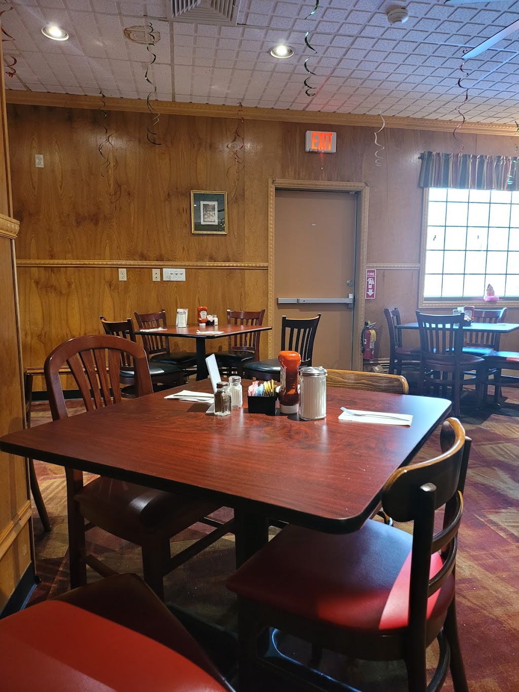 Casis Family Diner And Restaurant | 79 Sullivan Ave, Liberty, NY 12754 | Phone: (845) 747-9322