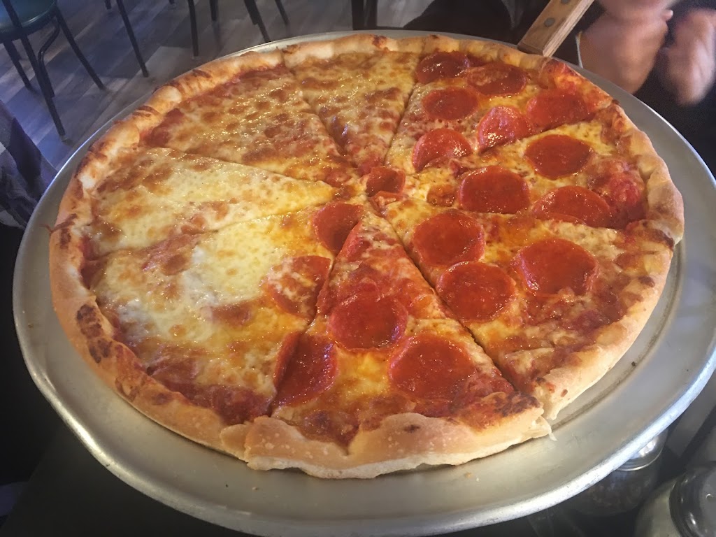 Pizza Petes | 519 Main St, New Hartford, CT 06057 | Phone: (860) 738-7378
