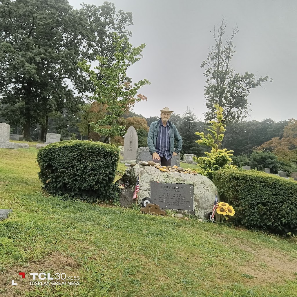 Huntington Rural Cemetery | 555 New York Ave, Huntington, NY 11743 | Phone: (631) 427-1272