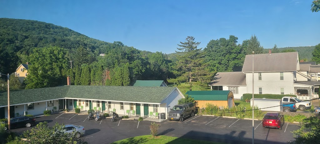 Colonial Motel | 37283 NY-23, Grand Gorge, NY 12434 | Phone: (607) 588-6122