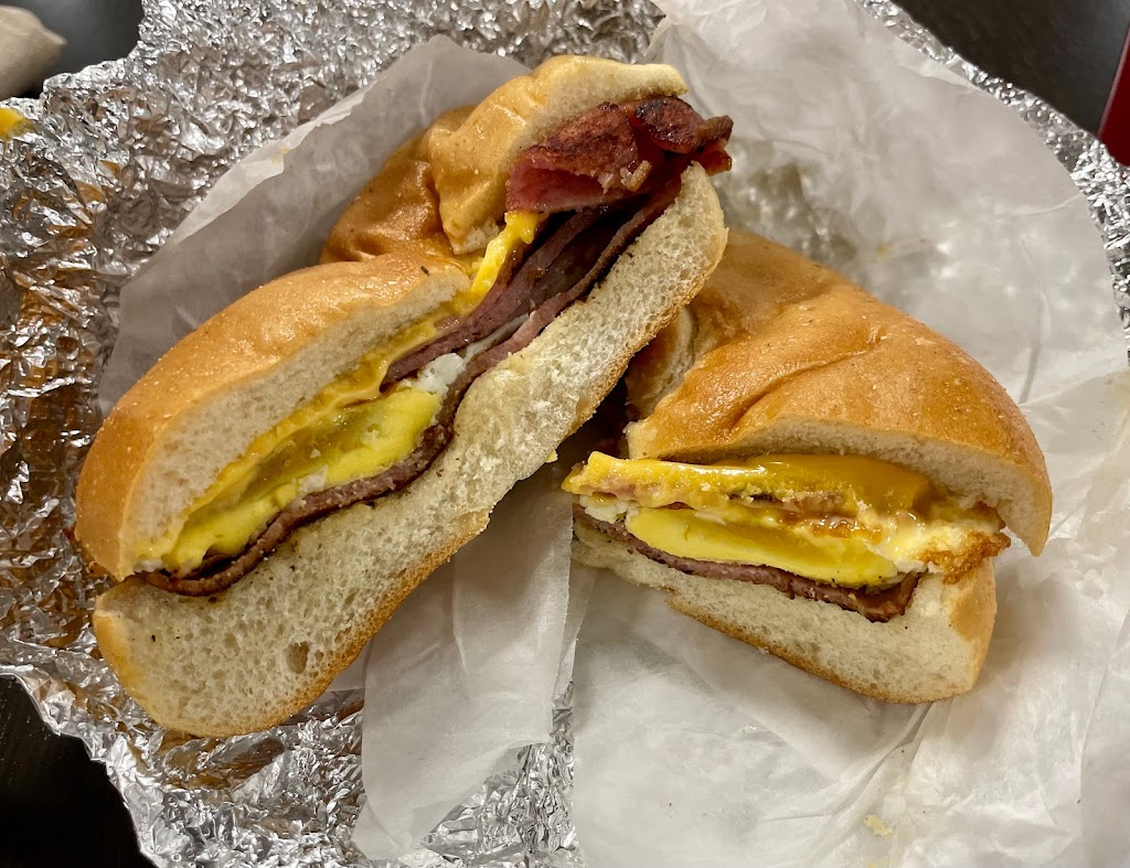 Hamburg Hot Bagels | 90 NJ-23, Hamburg, NJ 07419 | Phone: (973) 827-2700