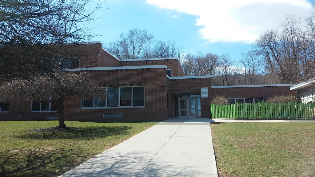 Upper Nyack Elementary School | 336 N Broadway, Nyack, NY 10960 | Phone: (845) 353-7260