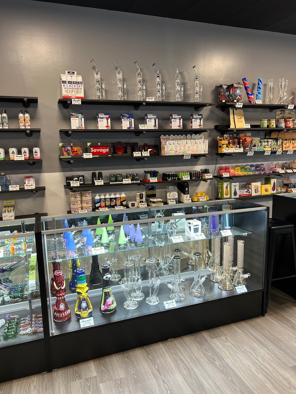 Good Guy Vapes | 11 Main St, Hellertown, PA 18055 | Phone: (484) 893-0089