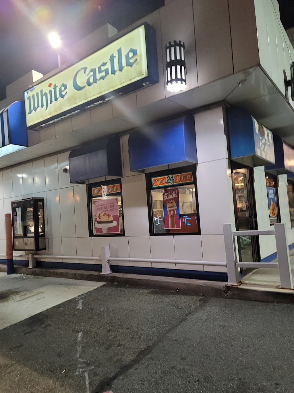 White Castle | 9271 John F. Kennedy Blvd, North Bergen, NJ 07047 | Phone: (201) 869-3477